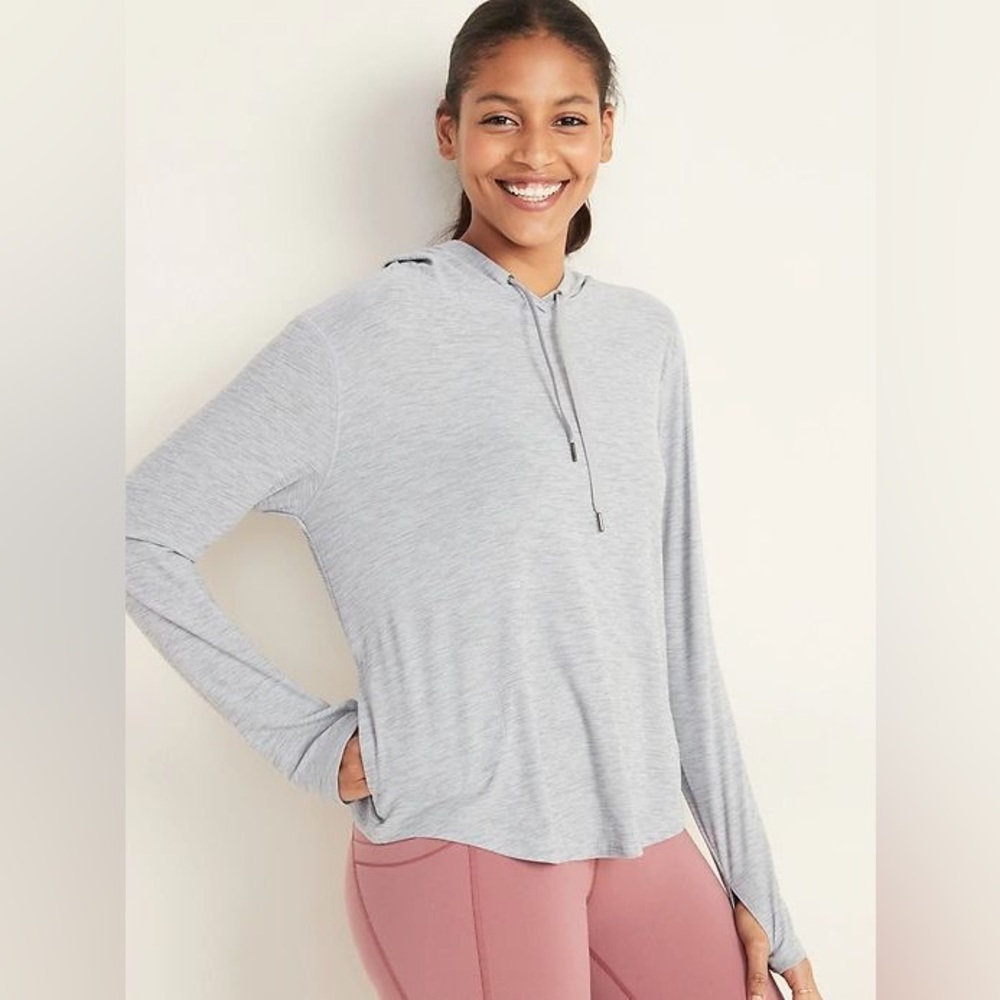 NWOT! Old Navy Active Breathe On Hoodie